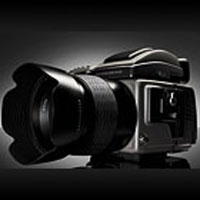 We use the Hasselblad h3d-II, at 39 Mega pixel for all our production